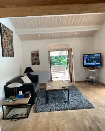 Maison Sacquedes Nyaraló *